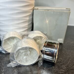 4- Vintage 1”‎ Round Napkin Rings Silverplate On Iron
